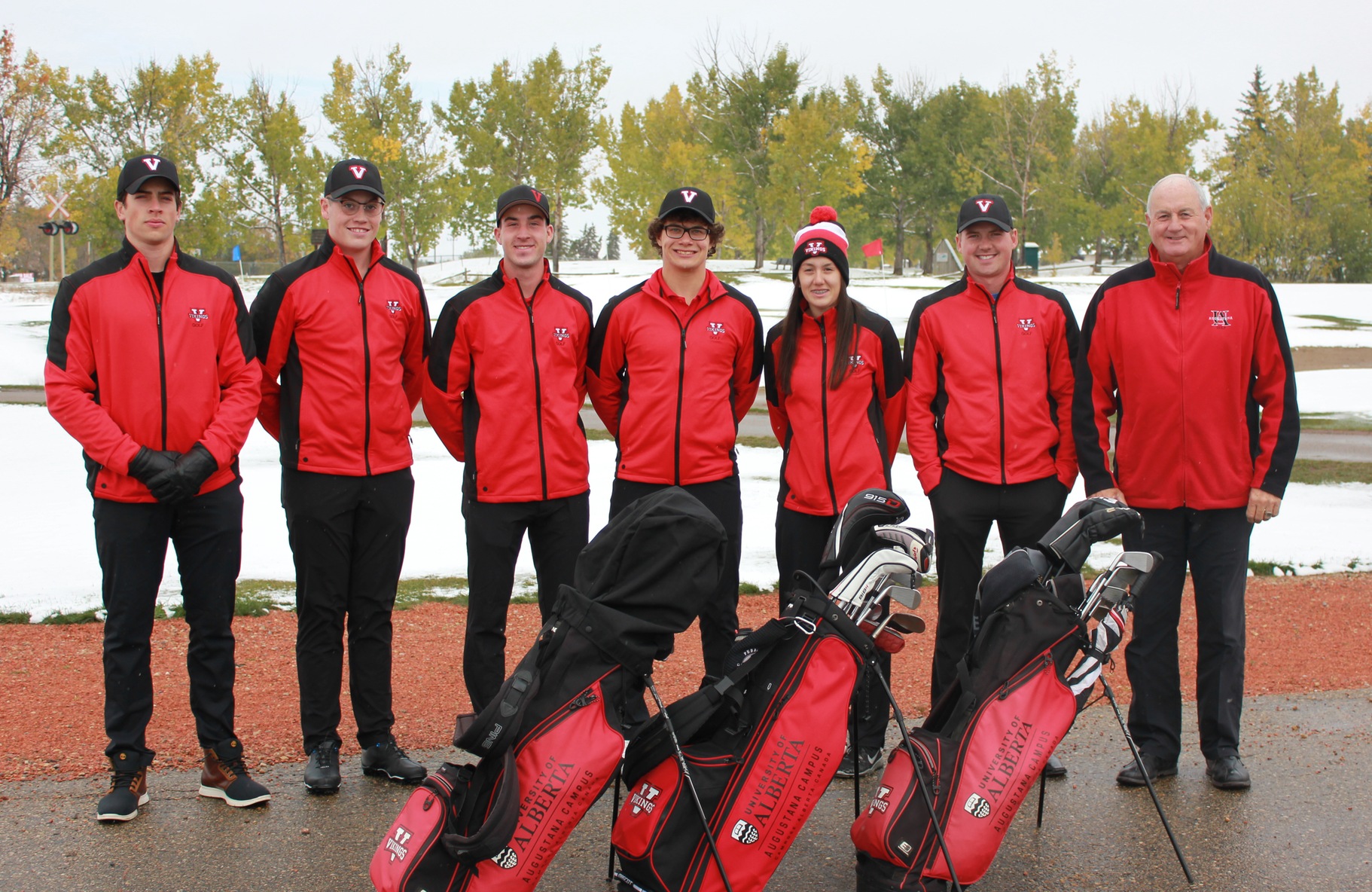 Snowy Vikings Golf season underway